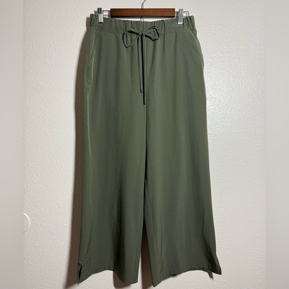 Women’s A. New. Day Olive Green Elastic Waste Wide Leg Trouser Pants Medium